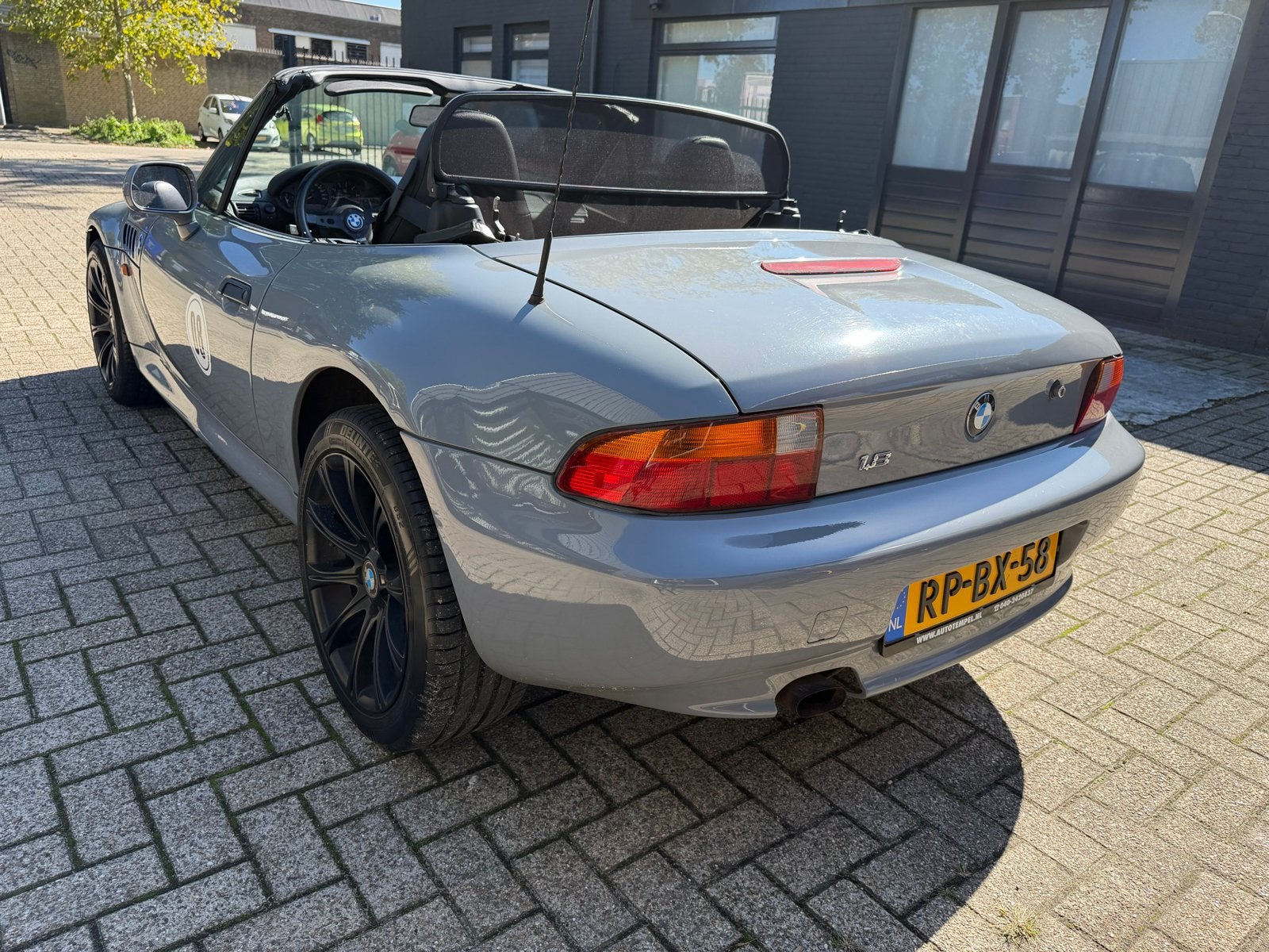 Foto 4 van BMW Z3 unieke kleur✅ nwe Kap apk 2027 17” lm velgen