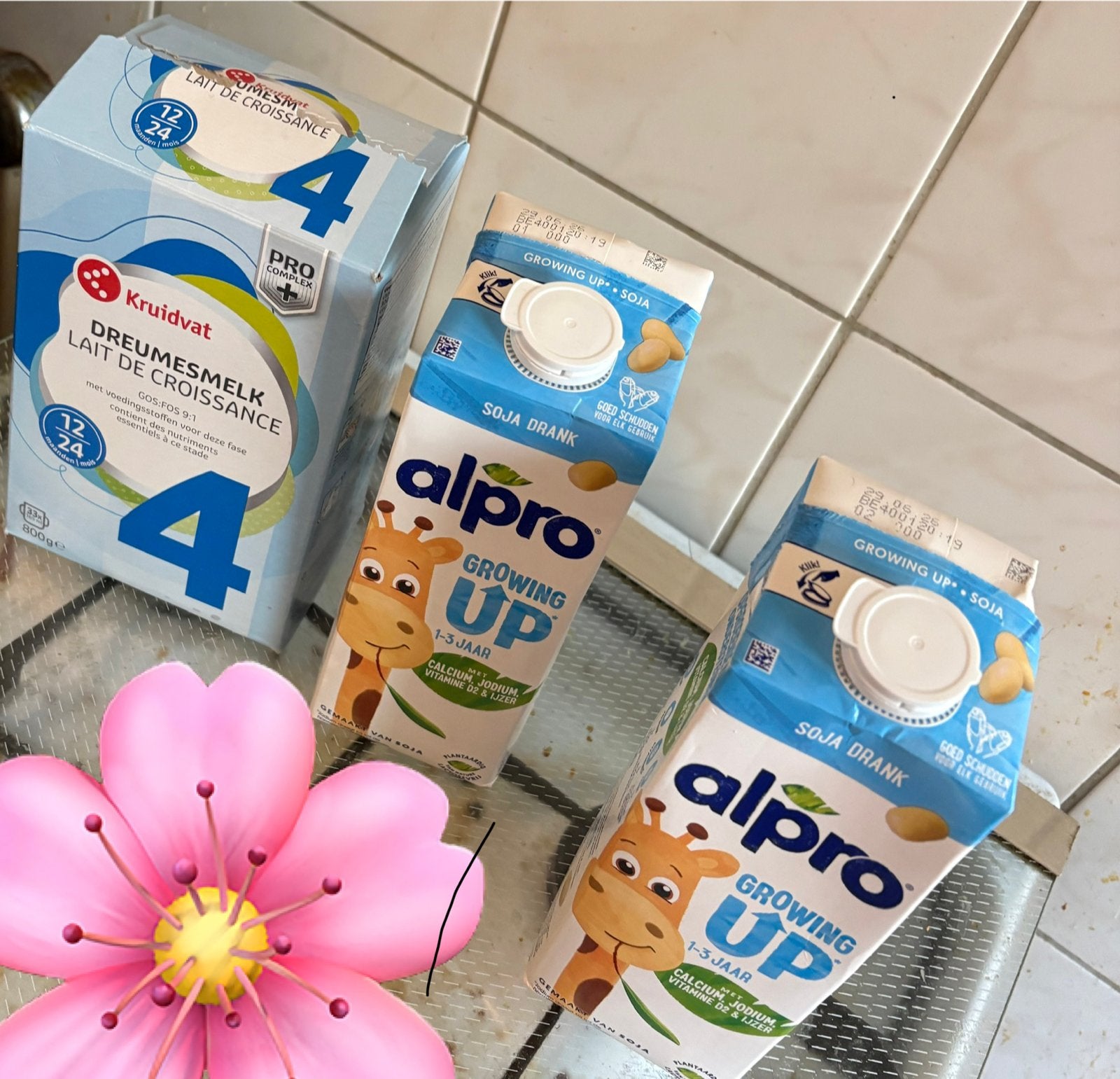 Dreumesmelk en Alpro Growing Up (deels geopend, deels nieuw), Ophalen, Gebruikt, Overige typen