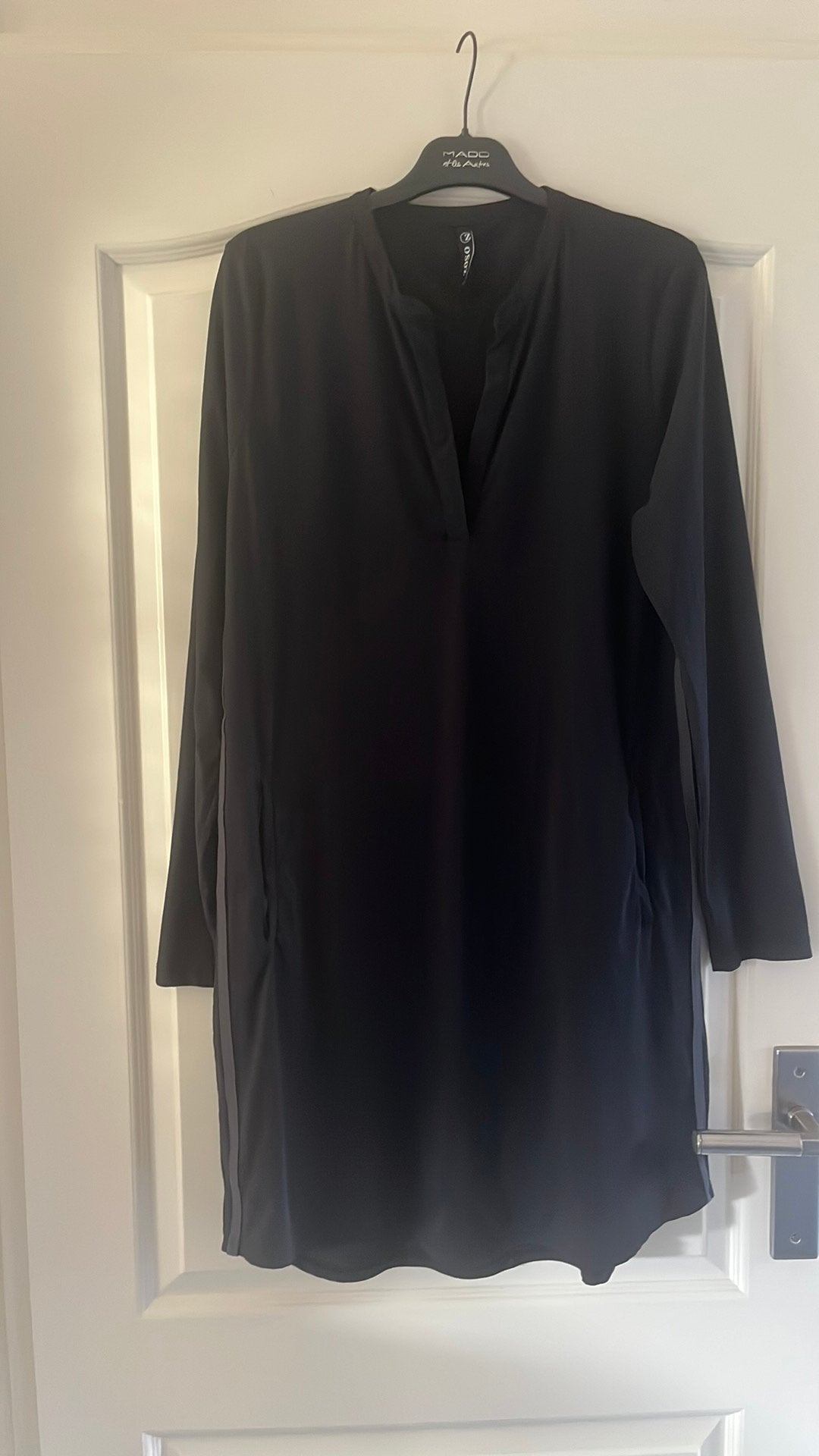 Zoso jurkje zwart met grijze biezen xl, Kleding | Dames, Verzenden, Zwart, Maat 46/48 (XL) of groter, Nieuw