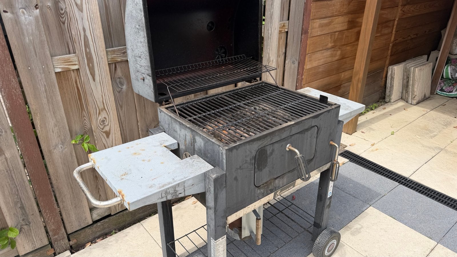 Landmann BBQ Barbecue - Gebruikt, Ophalen, Gebruikt