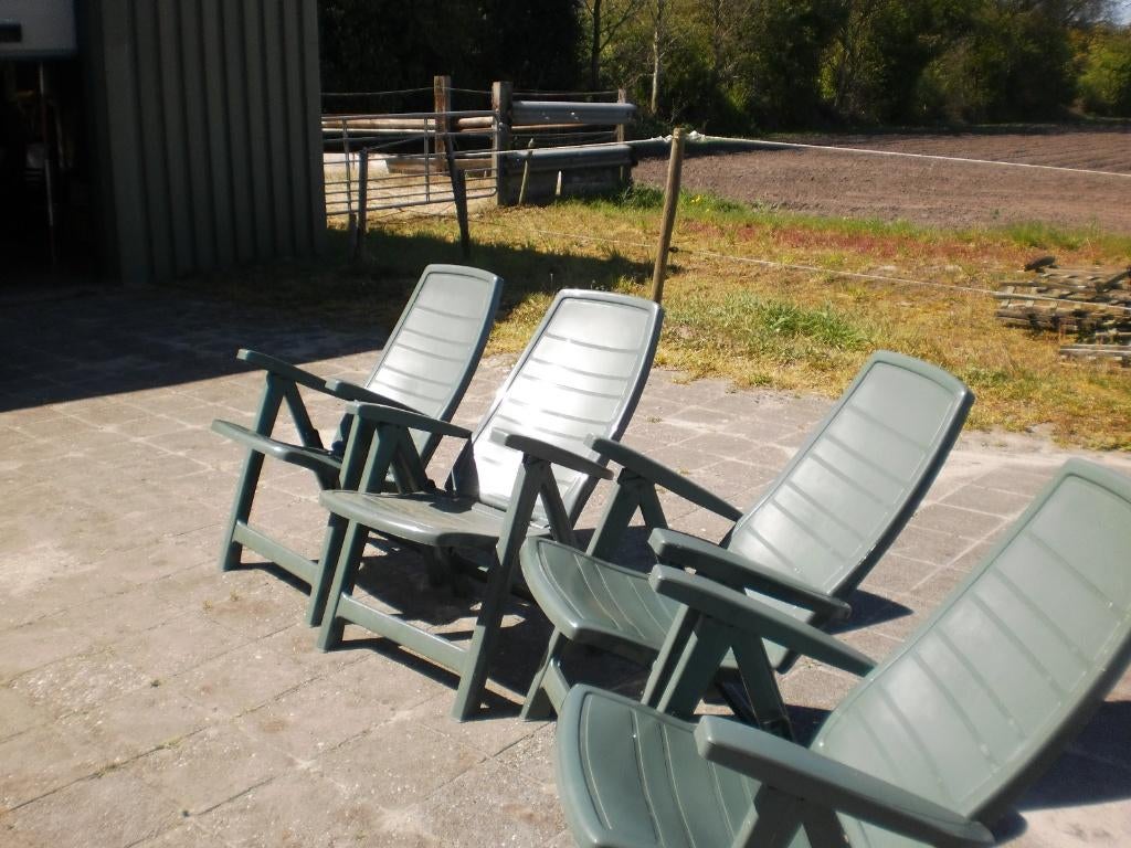 Kunst  stoelen, Ophalen, Gebruikt