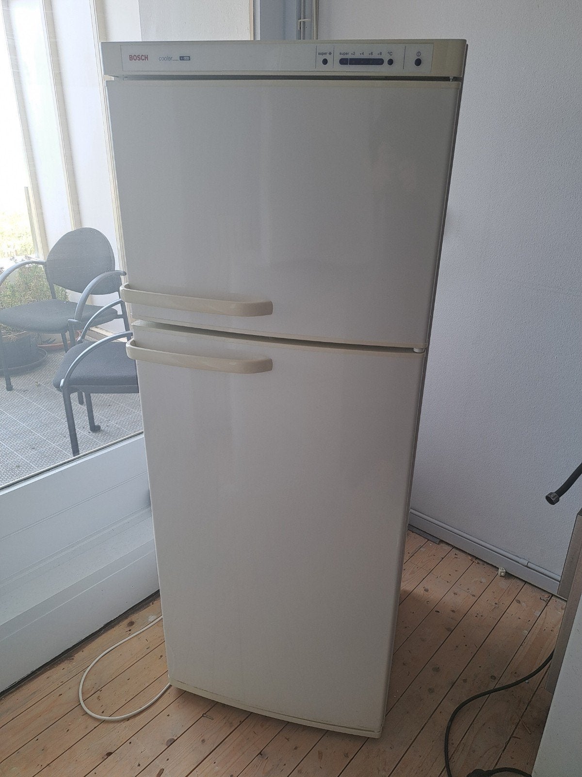 Koel/ vriescombinatie ( Bosch), Ophalen, Gebruikt, 200 liter of meer, Met aparte vriezer