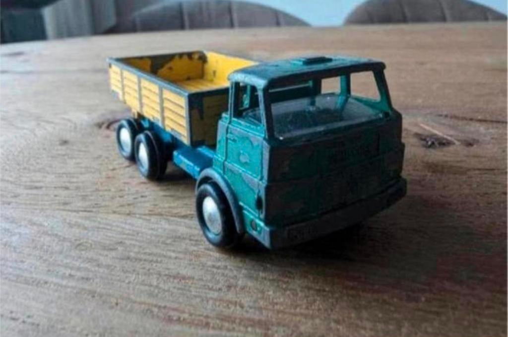 GAMA Henschel Vrachtwagen ca. 1:43 – West Germany, Ophalen of Verzenden, Gebruikt, Bus of Vrachtwagen