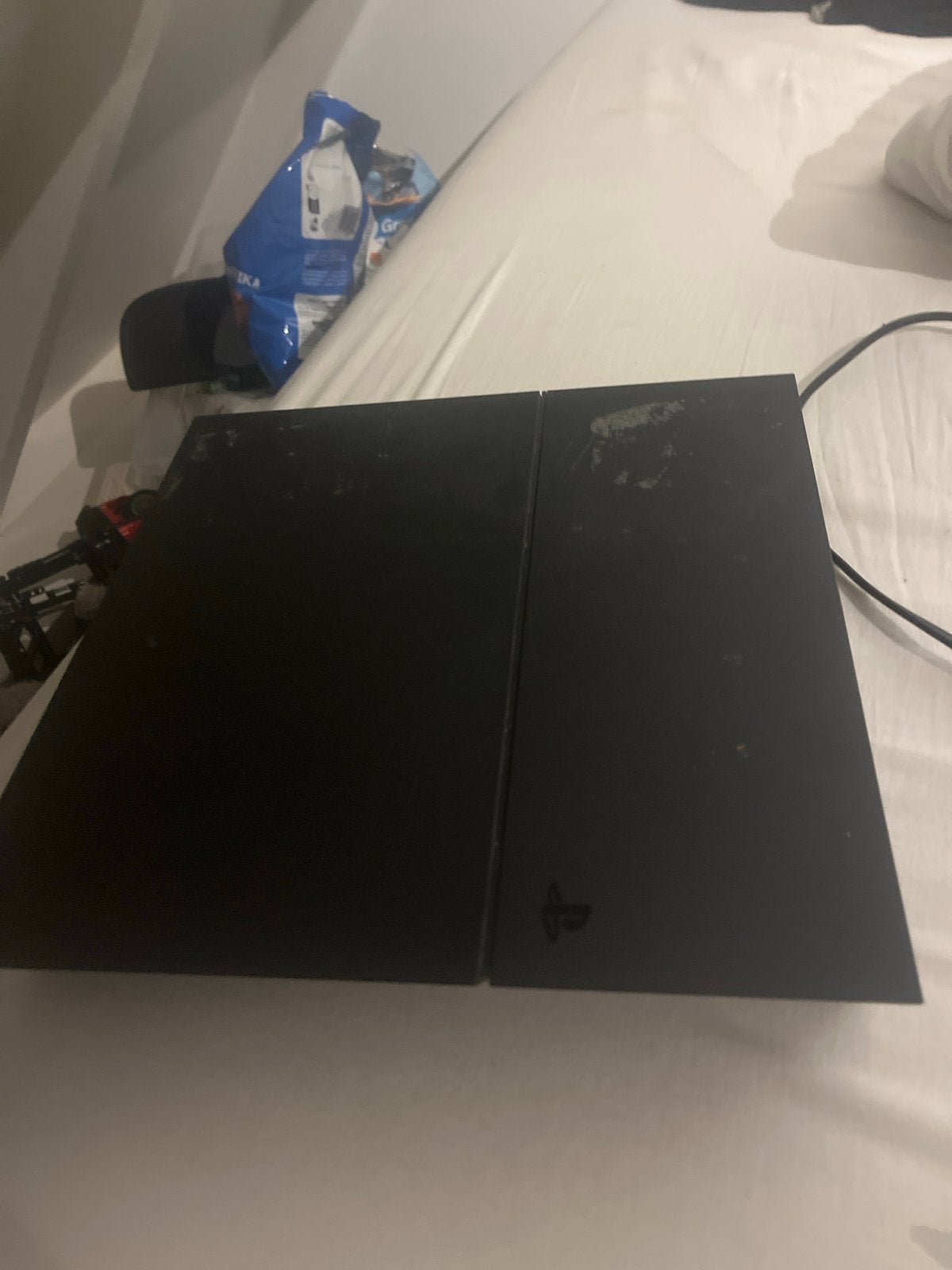 PlayStation 4 (PS4) met controller en kabels, Spelcomputers en Games, Spelcomputers | Sony PlayStation 4, Ophalen, Met 1 controller
