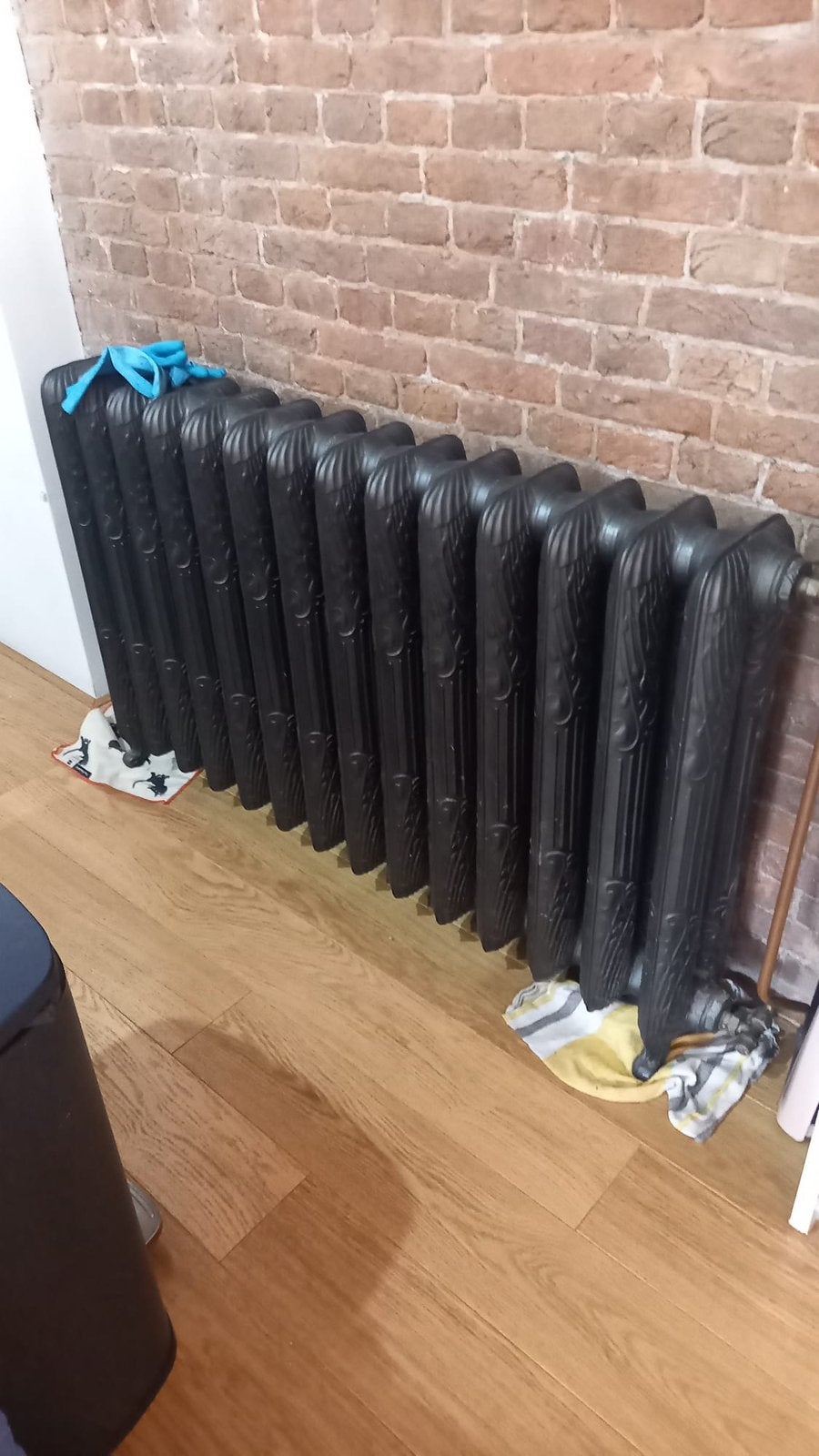 Te koop 2 gietijzeren antieke gecertificeerde radiatoren., 30 tot 80 cm, Radiator, Ophalen of Verzenden, Zo goed als nieuw