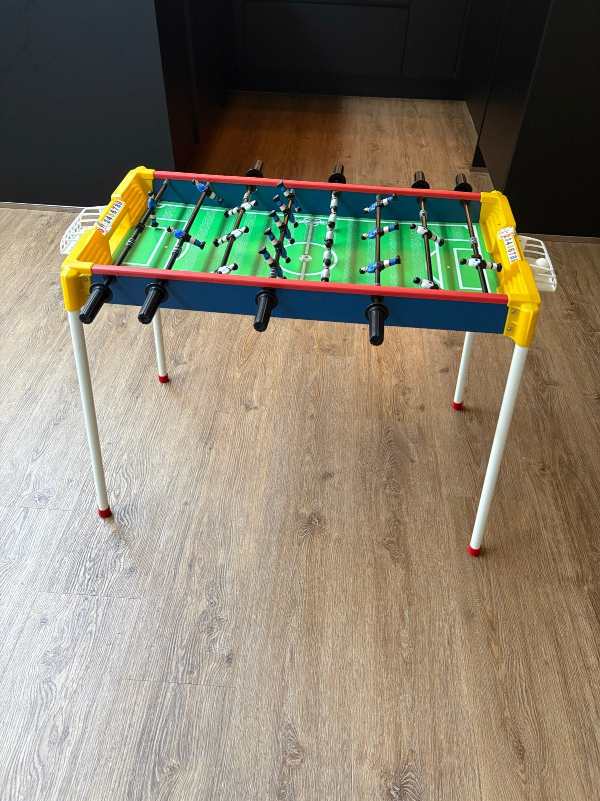 Tafelvoetbalspel - Compact en compleet, Kinderen en Baby's, Speelgoed | Voetbaltafels, Ophalen, Gebruikt