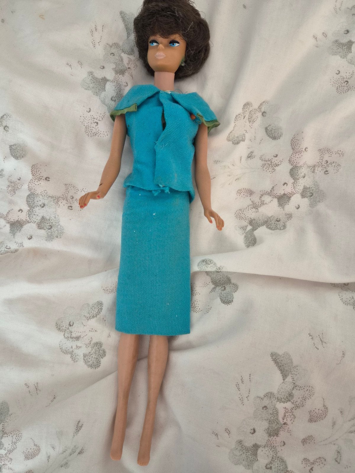 Vintage Barbie pop in blauwe outfit (jaren '60), Ophalen of Verzenden, Gebruikt, Barbie