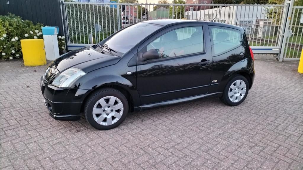 CITROEN C2 , 1.4 AUTOMAAT , apk & nap, Auto's, Citroën, Sound system, 4 cilinders, 4 stoelen, Zwart