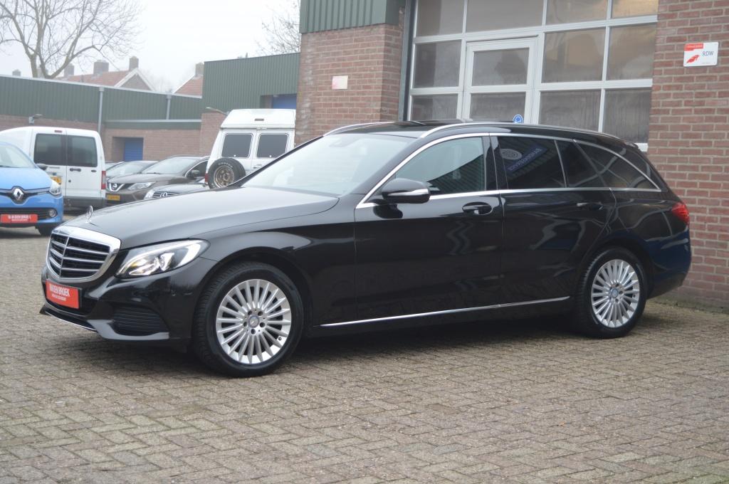 Mercedes-Benz C-Klasse Estate 180 Ambition AUT - NAVI - PANO, Automaat, 745 kg, Euro 6, 4 cilinders