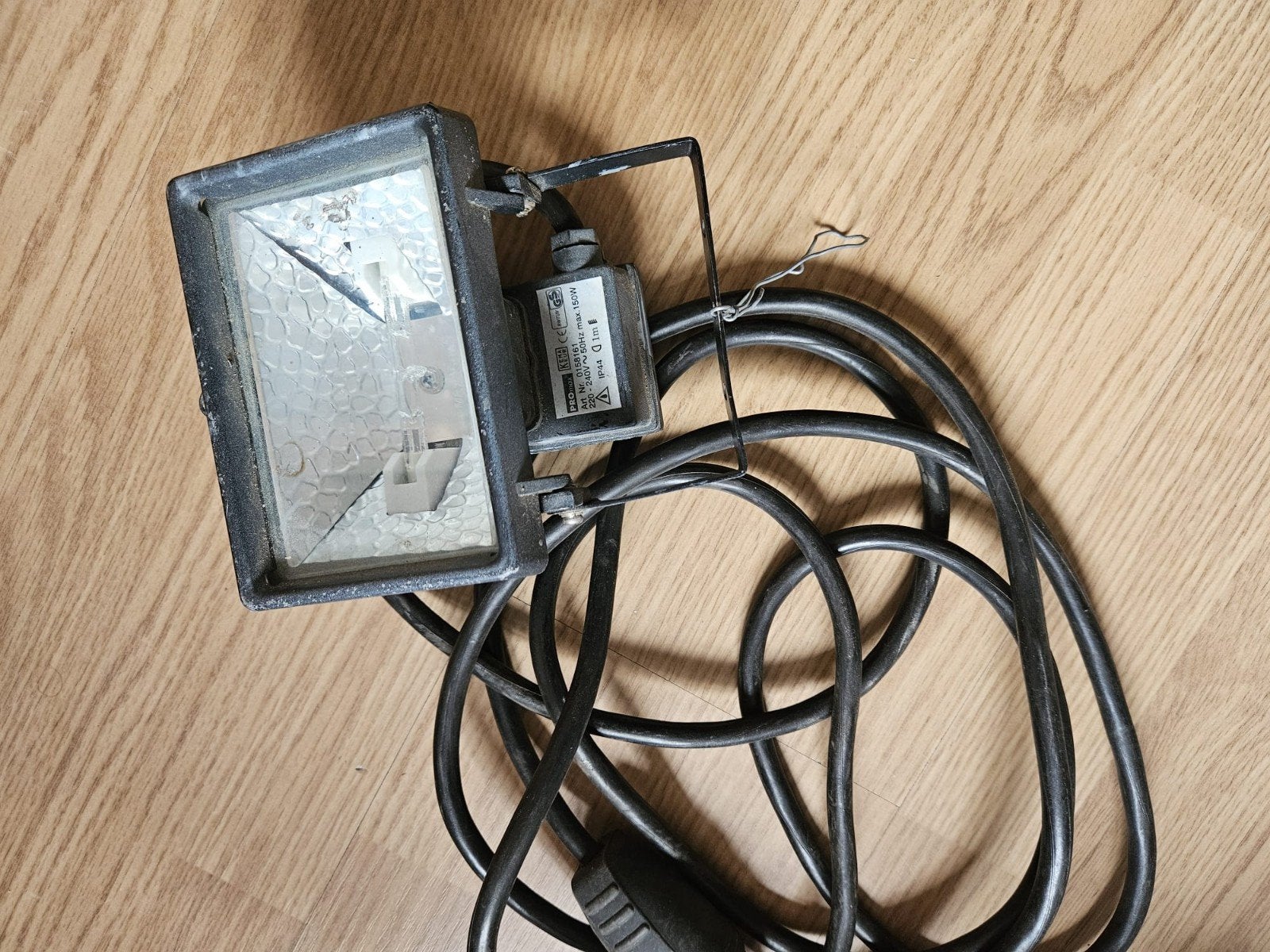 Promax Halogeen Bouwlamp 150W - Compact en Krachtig, Ophalen of Verzenden, Gebruikt, 50 tot 200 watt, Lamp met armatuur