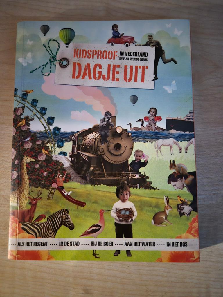 Kidsproof Dagje Uit ***zgan***, Ophalen of Verzenden, Zo goed als nieuw, Reisgids of -boek, Overige merken