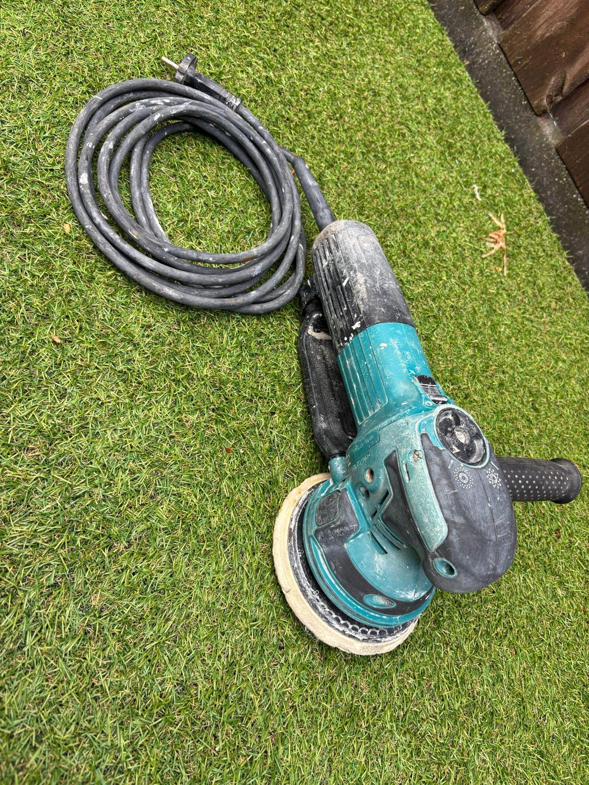 Makita Excentrische Schuurmachine - Gebruikt, Ophalen of Verzenden, Gebruikt, Minder dan 600 watt, Excentrische schuurmachine