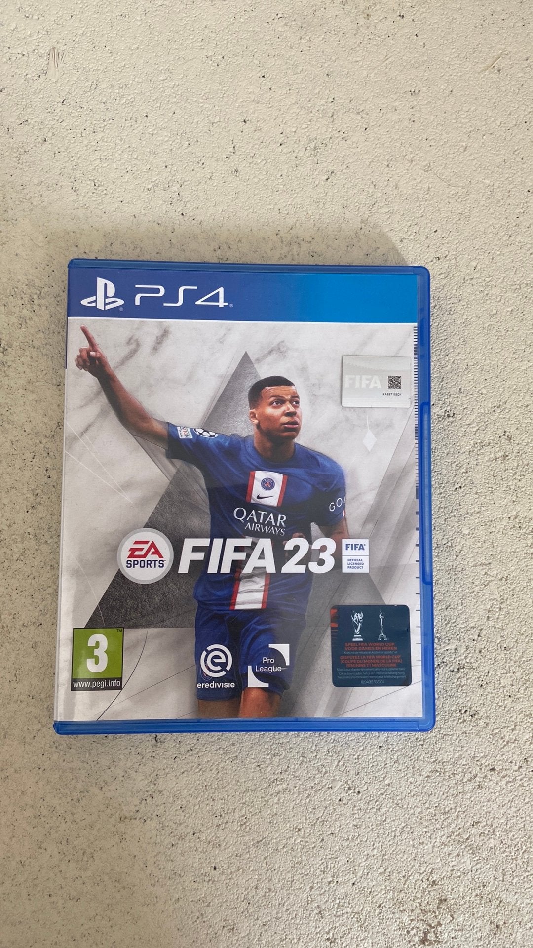 Fifa 23, Ophalen, Zo goed als nieuw, Sport, 3 spelers of meer
