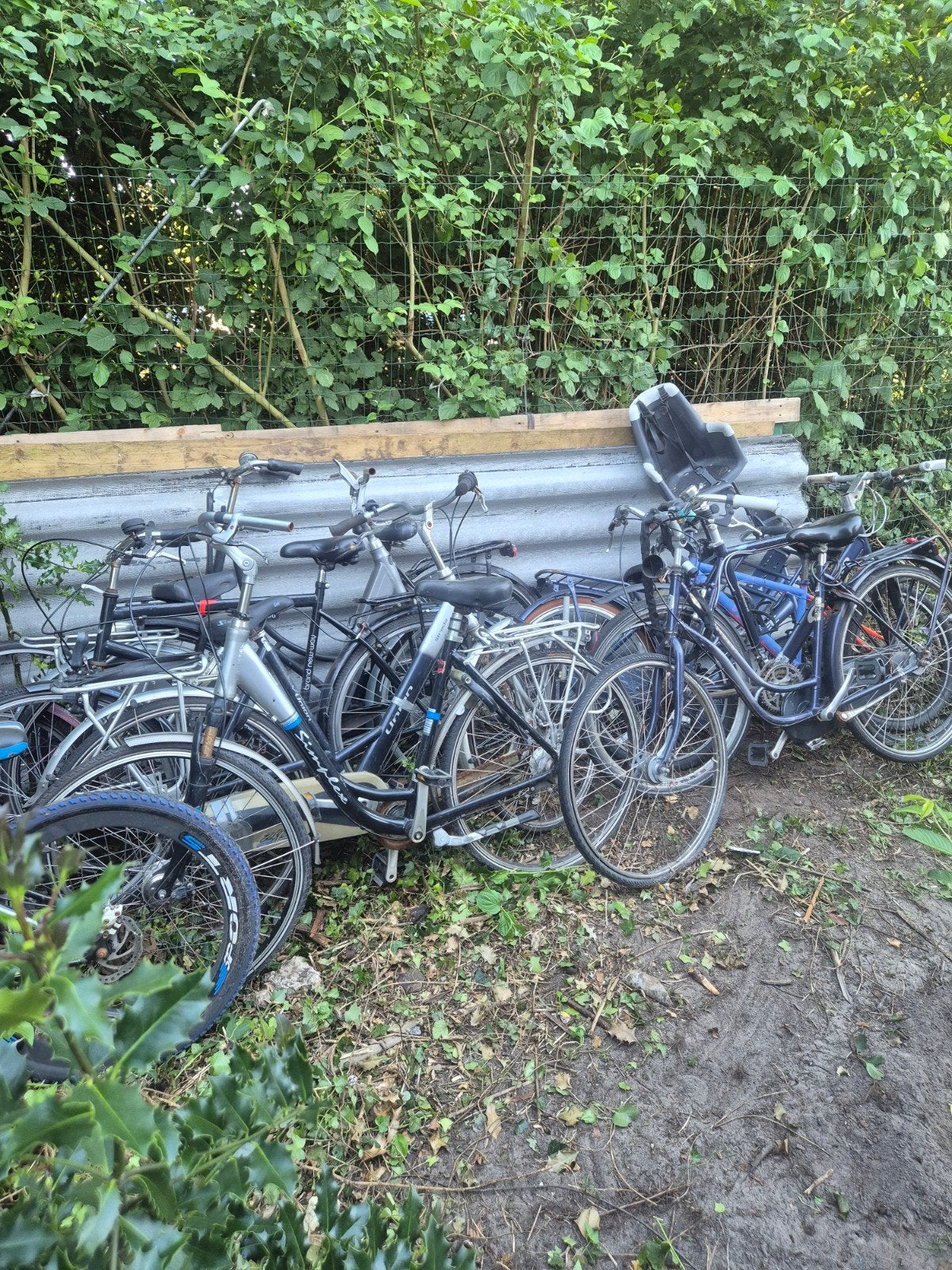 Partij fietsen 16 opknaap fietsen, Ophalen