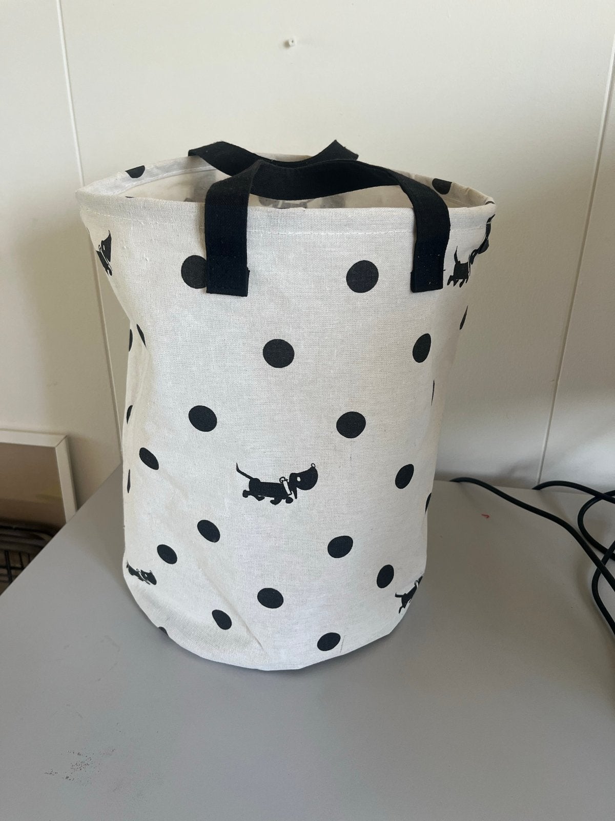 Opbergmand Takki HEMA met stippen en teckels, Huis en Inrichting, Met handvatten, Gebruikt, Mand, Textiel