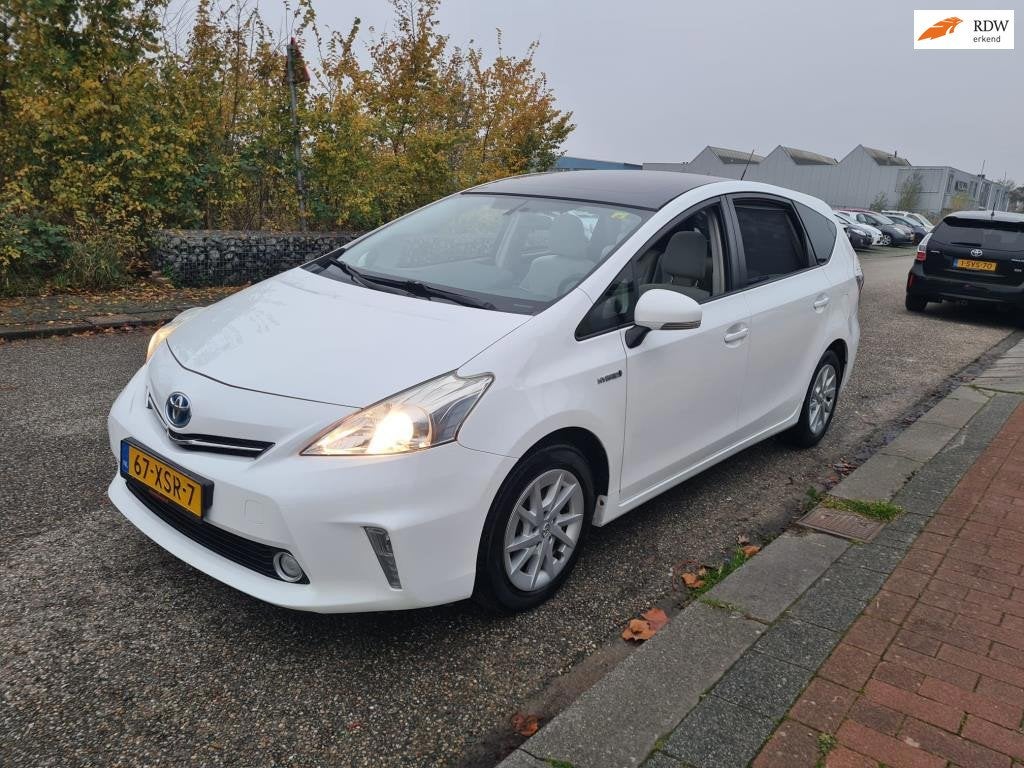 Toyota Prius Wagon HANDEL-EXPORT KOPPAKING IS KAPOT, Auto's, Toyota, Euro 5, Gebruikt, 4 cilinders, 7 stoelen