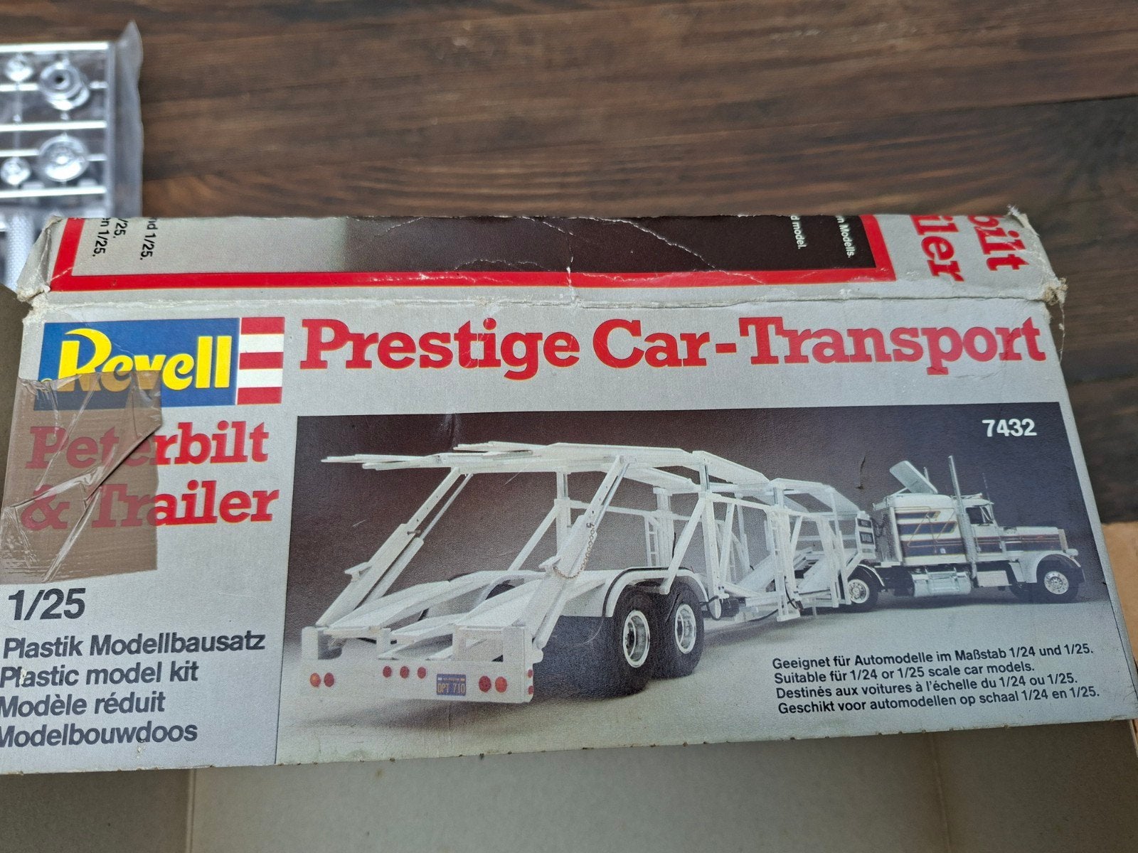Revell Prestige Car-Transport Peterbilt & Trailer 1/25, Ophalen, 1:50 of kleiner, Revell, Nieuw