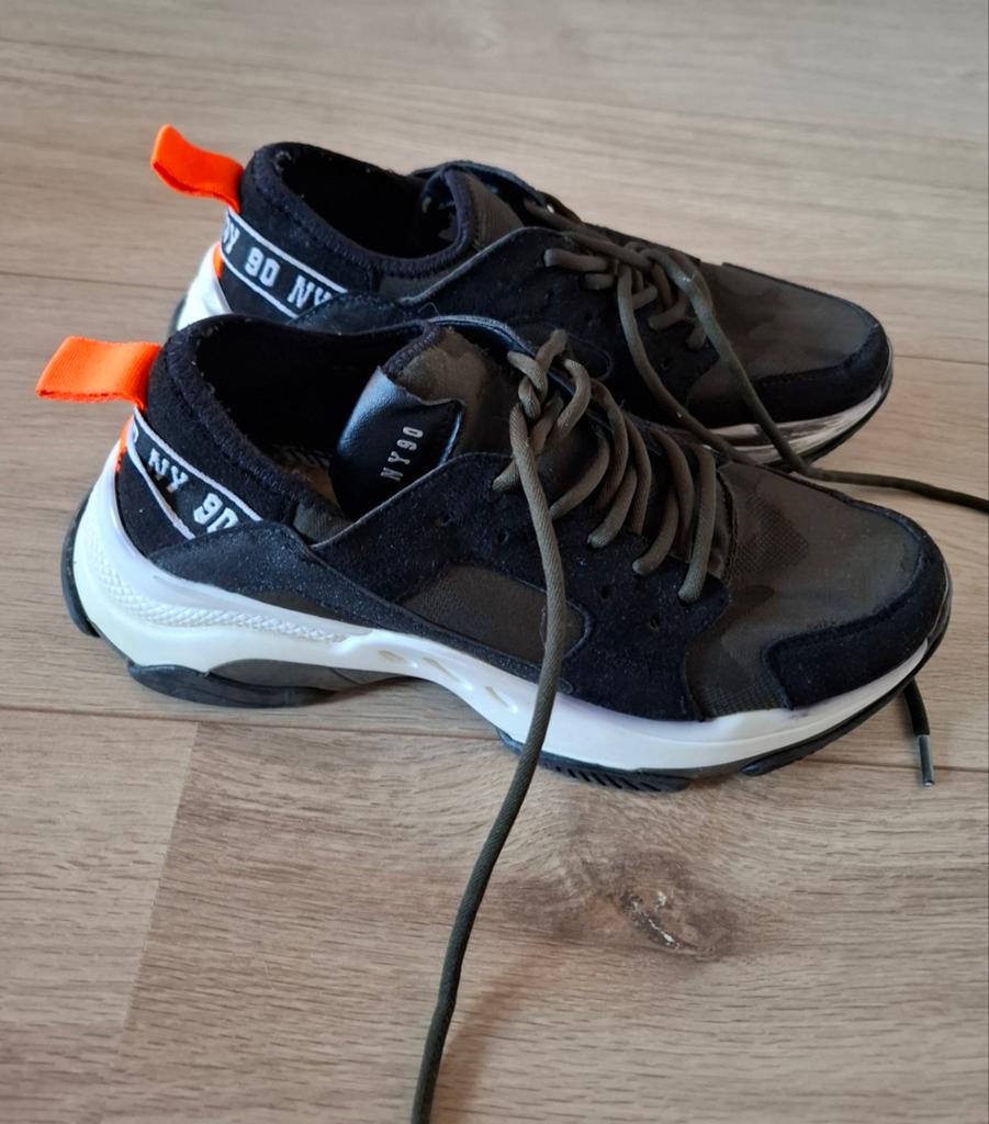 Nelson NY90 sneaker maat 38, Kleding | Dames, Ophalen of Verzenden, Gedragen, Sneakers of Gympen