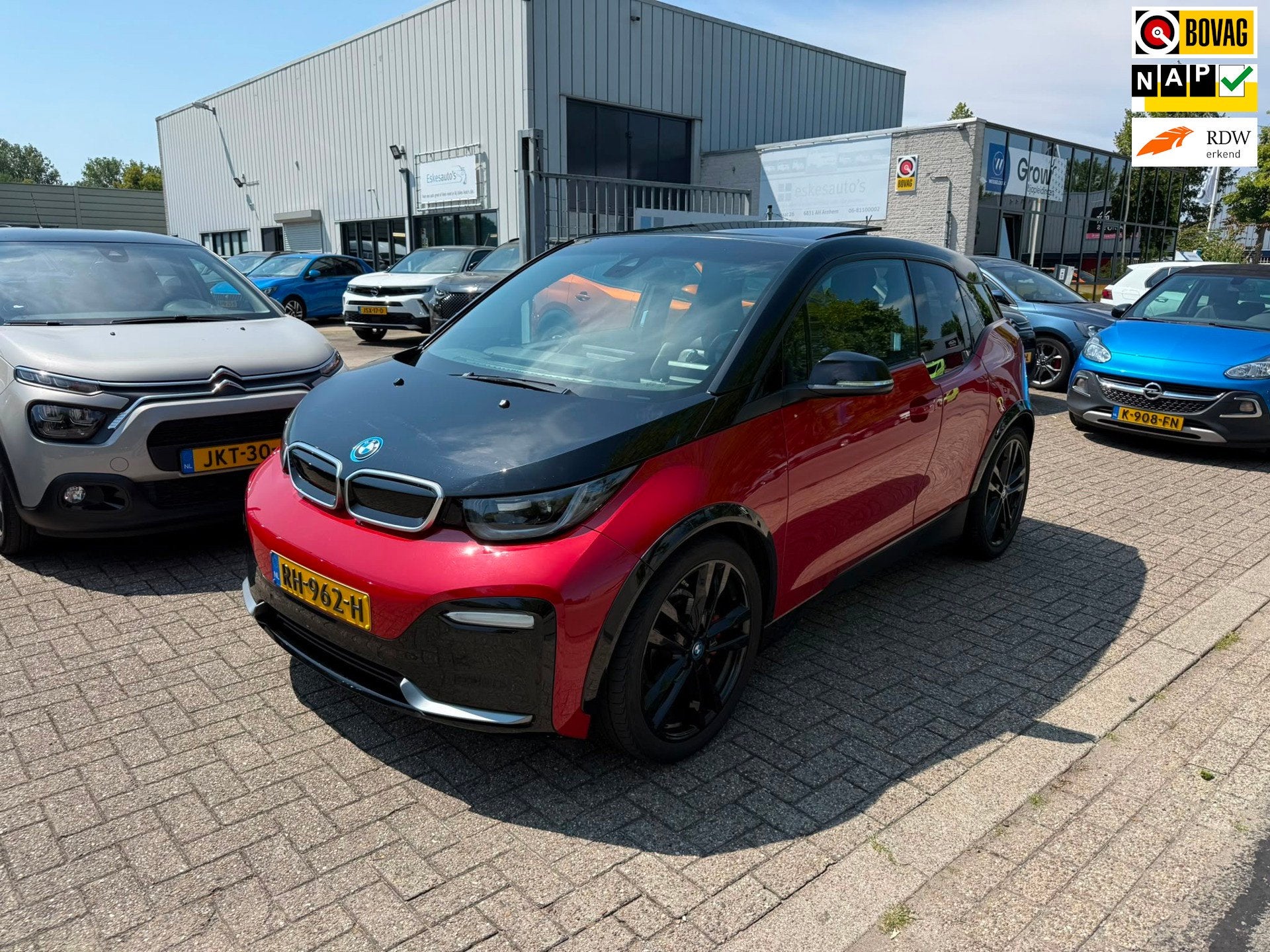 BMW I3 S Launch Edition 94Ah 33 kWh, Panodak, Leder, Navi, C, Achterwielaandrijving, 33 kWh, 4 stoelen, 43 €/maand