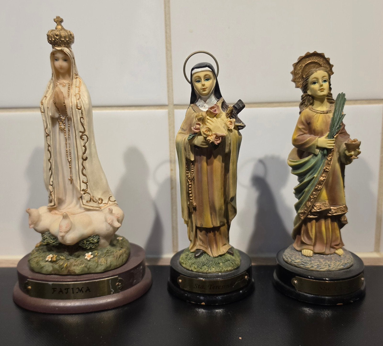 Set van 3 religieuze beeldjes: Fatima, Sta. Teresa, Heilige, Ophalen of Verzenden, Gebruikt