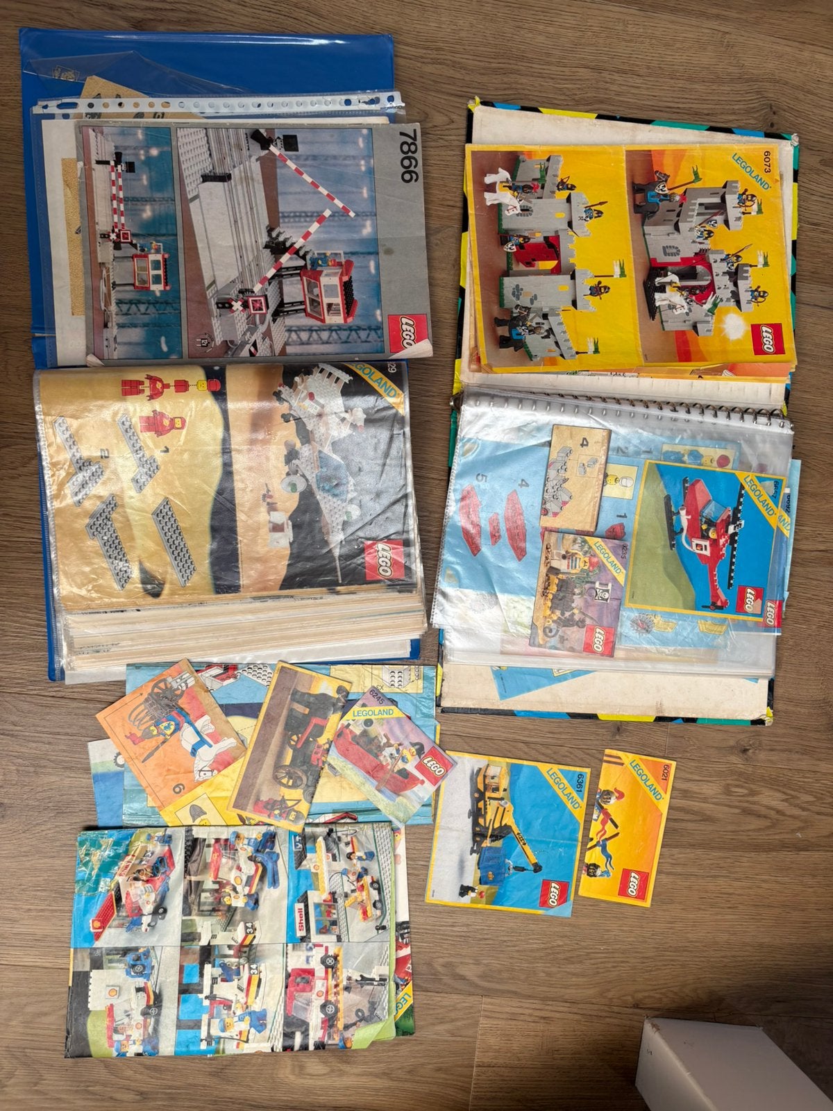 Jaren 80 en 90 lego met boekjes zie fotos, Kinderen en Baby's, Speelgoed | Duplo en Lego, Ophalen, Gebruikt, Lego