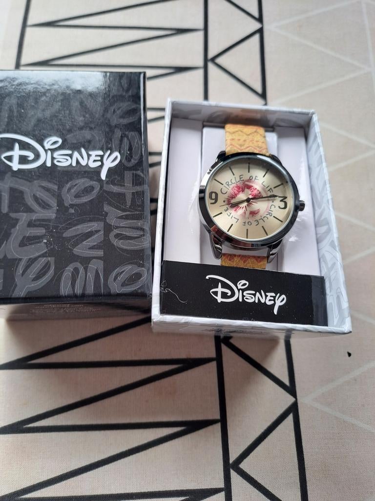 Disney The Lion King 'Circle of Life' horloge, Ophalen of Verzenden, Nieuw, Leer, Overige merken