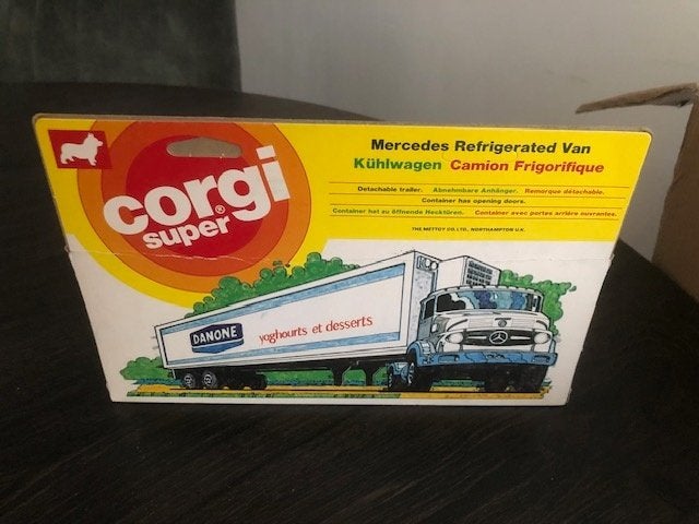 12 x lege Corgi Toys Doosje schaal 1:36 in 1 koop, Hobby en Vrije tijd, Ophalen of Verzenden, Gebruikt, Auto, Corgi