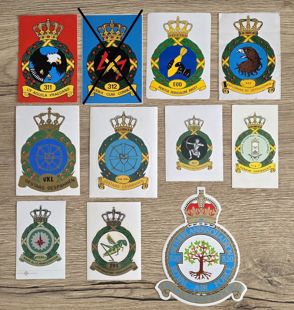 stickers Defensie/Luchtmacht KLu 39, Ophalen of Verzenden, Zo goed als nieuw