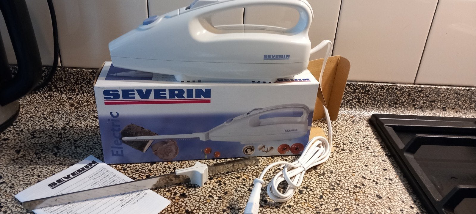 Severin Elektrisch Mes EM 3965 - Nieuw in Doos, Witgoed en Apparatuur, Ophalen of Verzenden, Nieuw