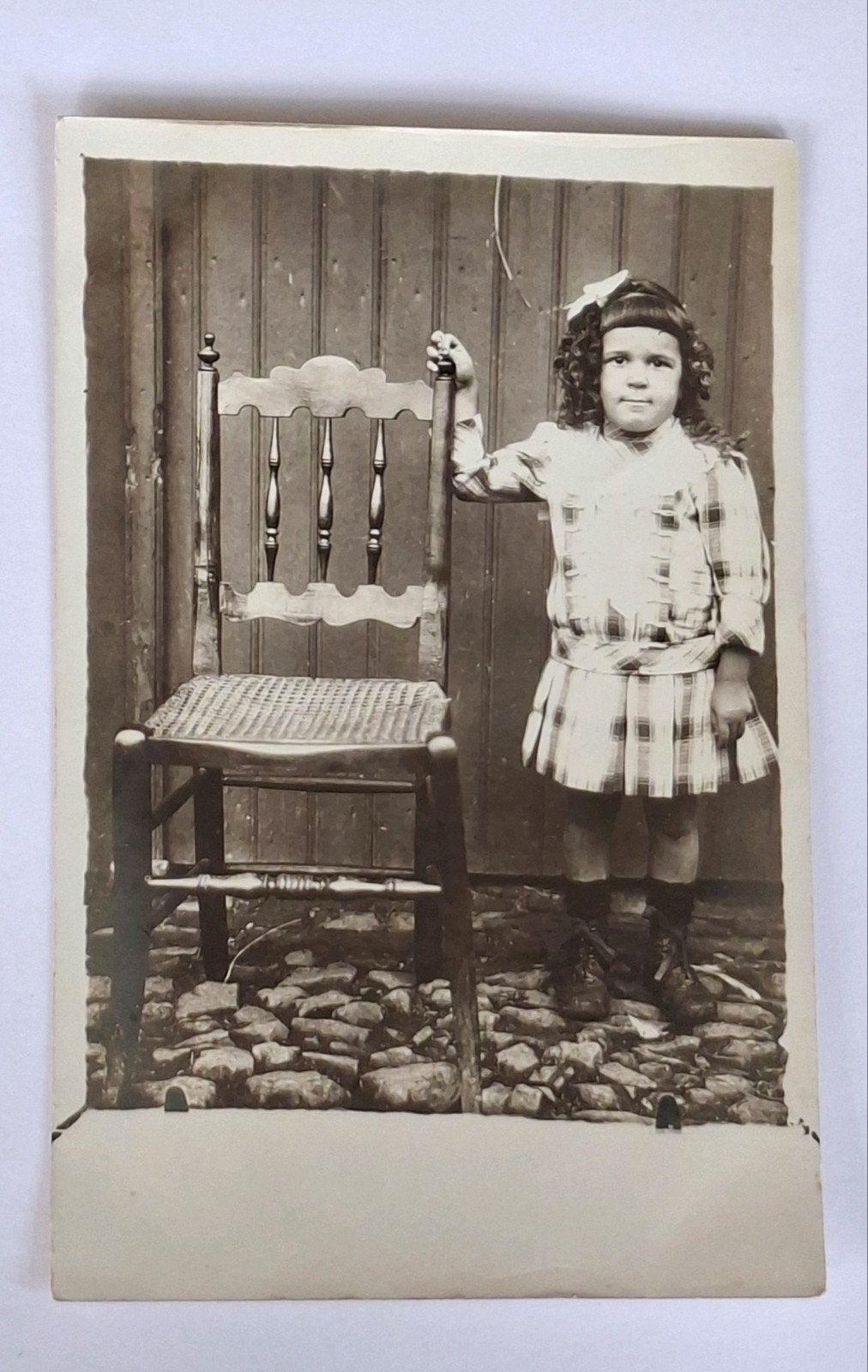 Fotokaart- portret- studio- kind- meisje, Verzamelen, Foto's en Prenten, Ophalen of Verzenden, Voor 1940, Overige onderwerpen