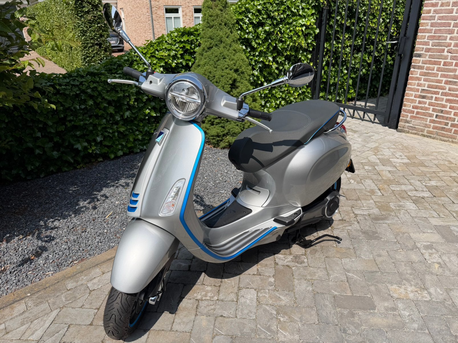 Vespa Elettrica, Fietsen en Brommers, Ophalen, Overige modellen, Maximaal 45 km/u, Zo goed als nieuw