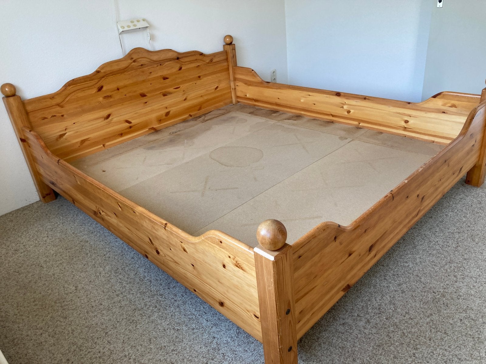 Twee persoons grenen bed 180/ 210, Antiek en Kunst, Antiek | Meubels | Bedden, Ophalen