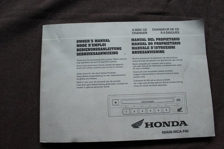 Honda Goldwing 6  CD wisselaar instructie boekje, Ophalen of Verzenden, Honda