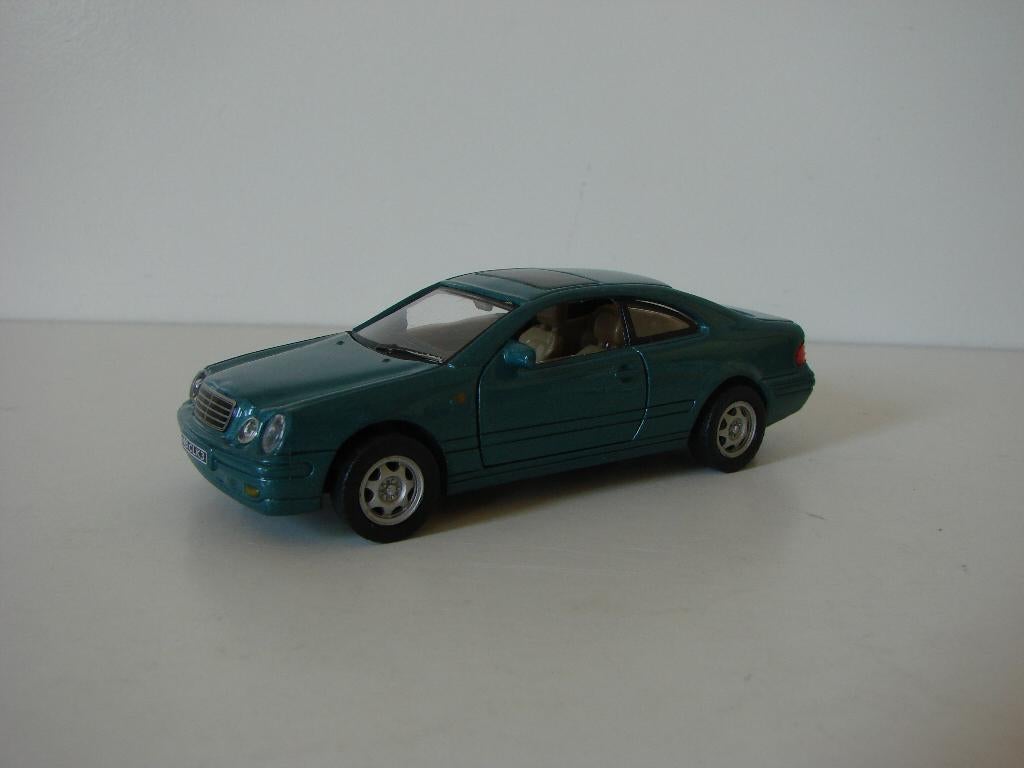 Mercedes-Benz CLK klasse schaal 1:43, Hobby en Vrije tijd, Modelauto's | 1:43, Ophalen of Verzenden, Zo goed als nieuw, Auto, Overige merken