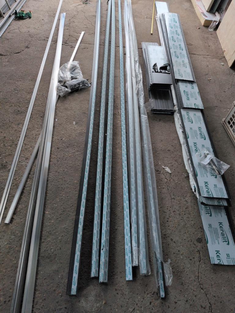 keralit Antraciet Ral 7016 190mm sponningdelen+ profielen, Verzenden, Nieuw, Aluminium