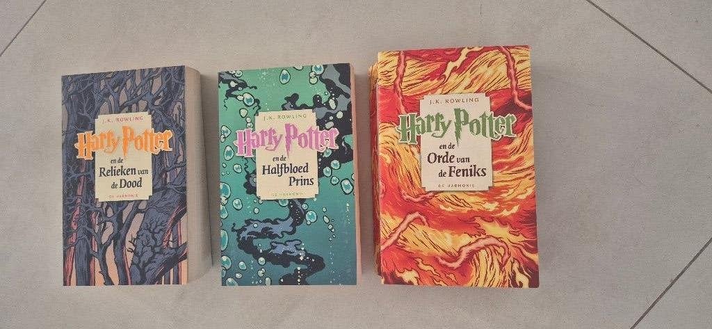 Harry Potter boeken De Harmonie, Ophalen of Verzenden, Zo goed als nieuw