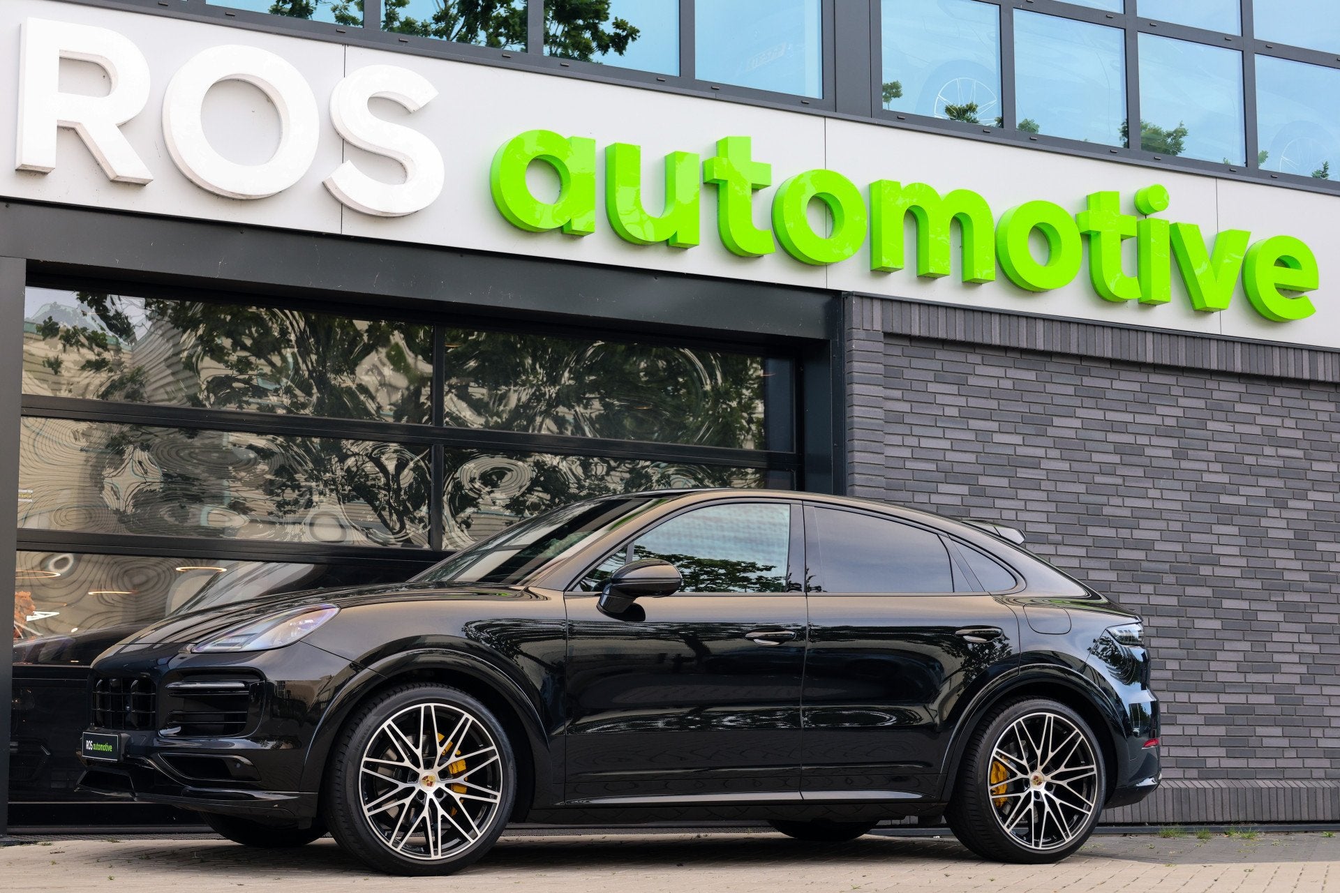 Porsche Cayenne Coupé 3.0 E-Hybrid Platinum Edition | NAP!, Auto's, Automaat, 14 kWh, Gebruikt, 2995 cc