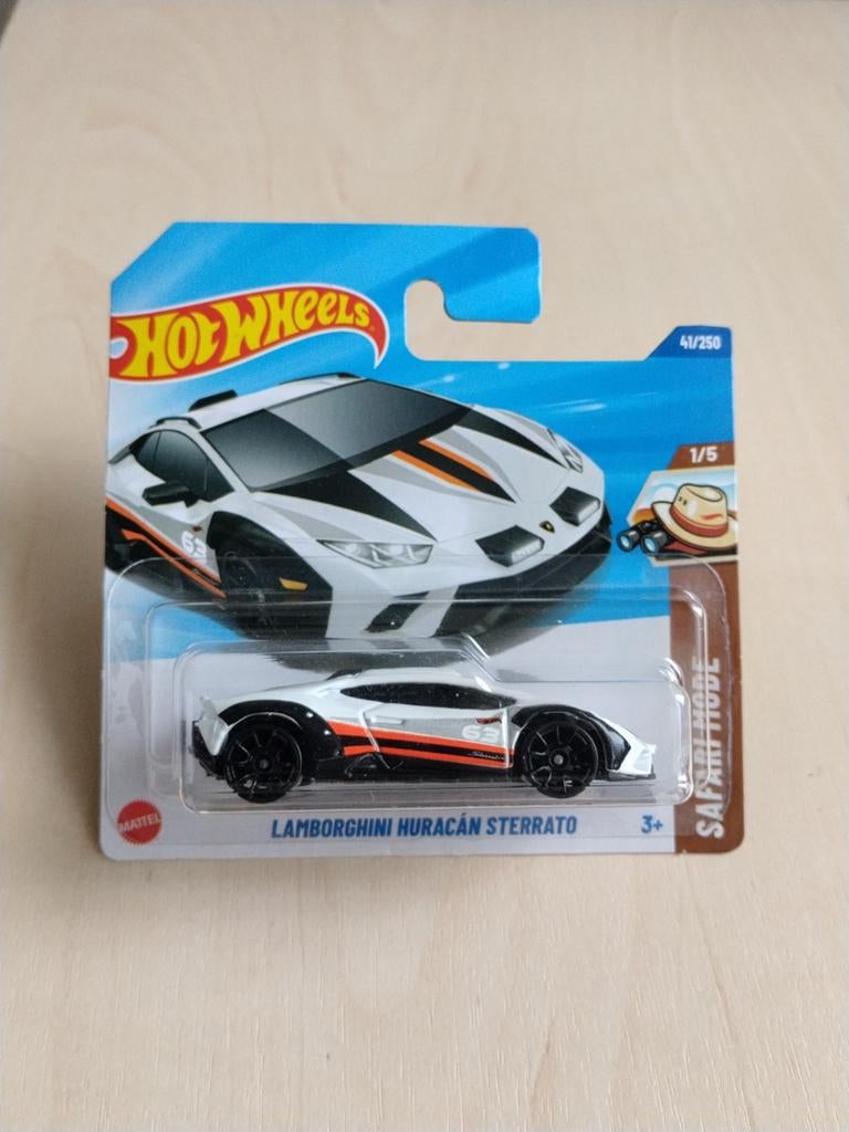 Hotwheels Lamborghini huracan sterrato, Hobby en Vrije tijd, Modelauto's | Overige schalen, Ophalen of Verzenden, Nieuw, Auto