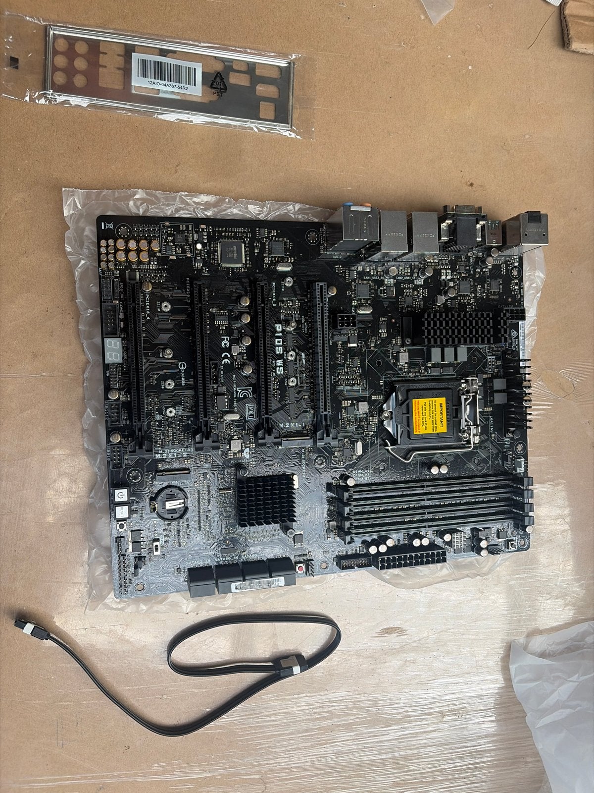 ASUS P106-100 Mining Moederbord - Nieuwstaat, Computers en Software, Moederborden, Ophalen of Verzenden, Zo goed als nieuw, Intel