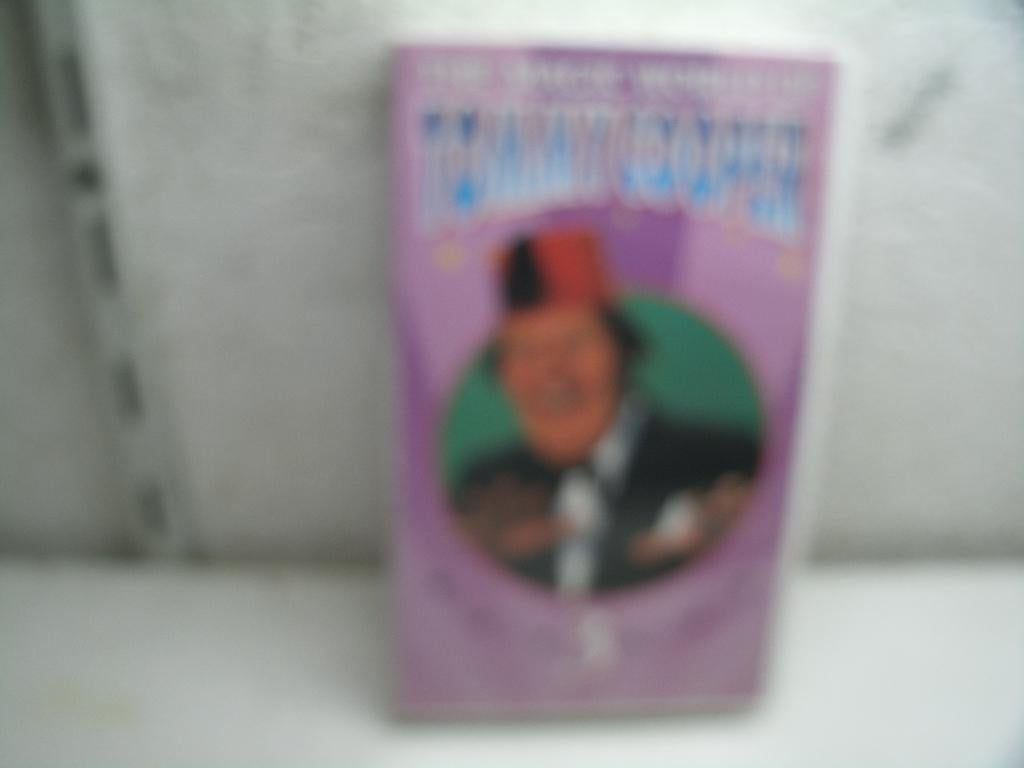vhs 214b tommy cooper 3, Cd's en Dvd's, VHS | Film, Alle leeftijden, Ophalen of Verzenden, Gebruikt, Komedie