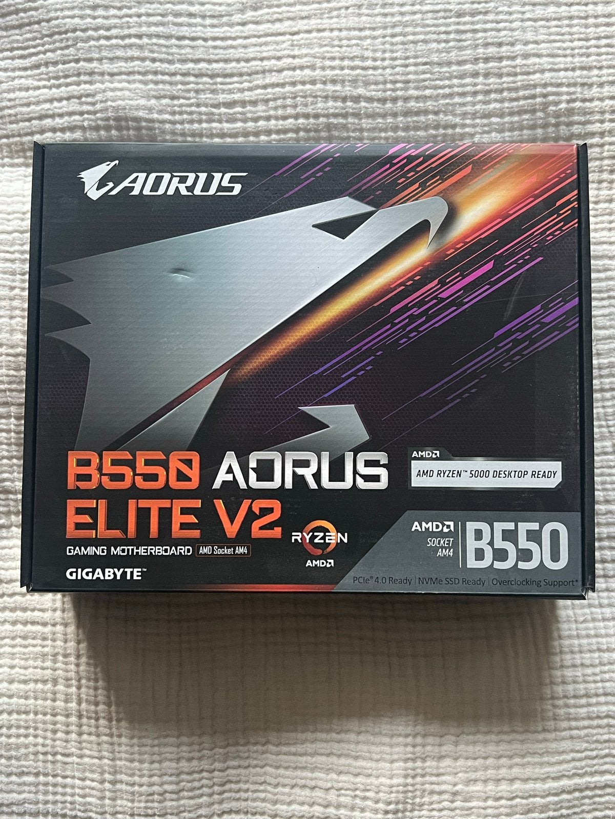 Doos voor GIGABYTE B550 AORUS ELITE V2 moederbord, Computers en Software, Moederborden, Ophalen of Verzenden, Gebruikt, AMD, DDR4