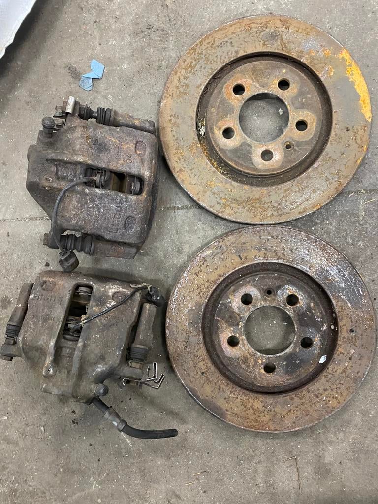 Golf 3 vr6 remklauwe en schijven, Ophalen of Verzenden, Gebruikt, Volkswagen