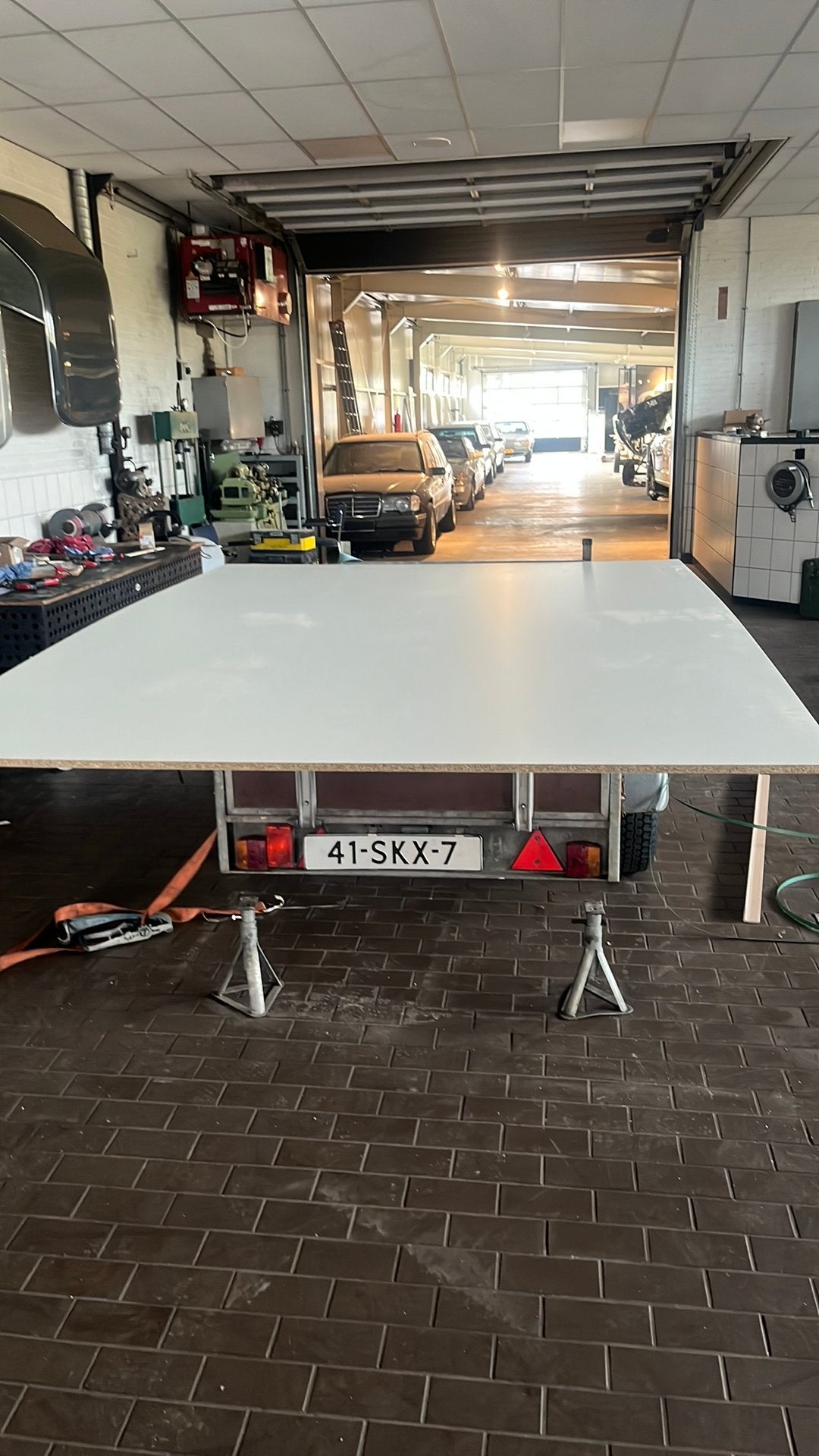 Te koop mooie gladde plaat, Ophalen, Minder dan 25 mm, Nieuw, 250 tot 300 cm