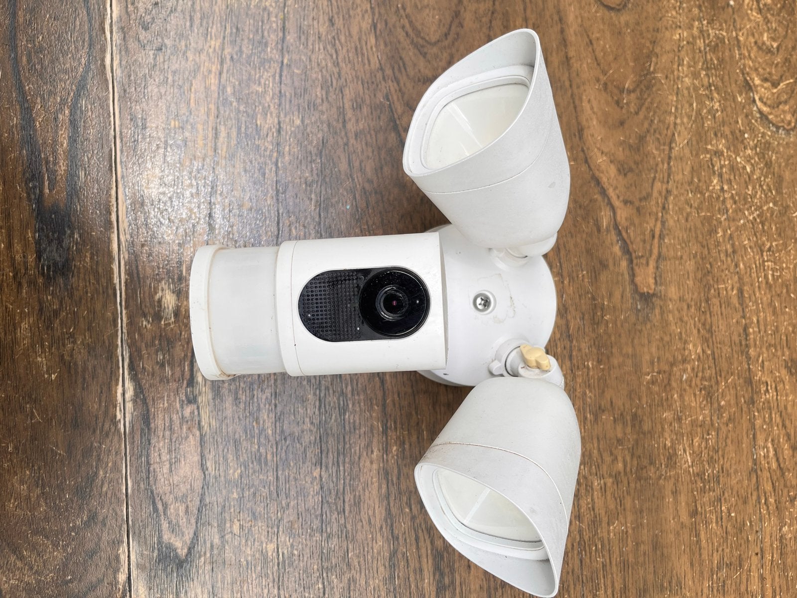 Eufy Security Floodlight Cam 2K - Beveiligingscamera, Audio, Tv en Foto, Videobewaking, Ophalen, Gebruikt, Buitencamera