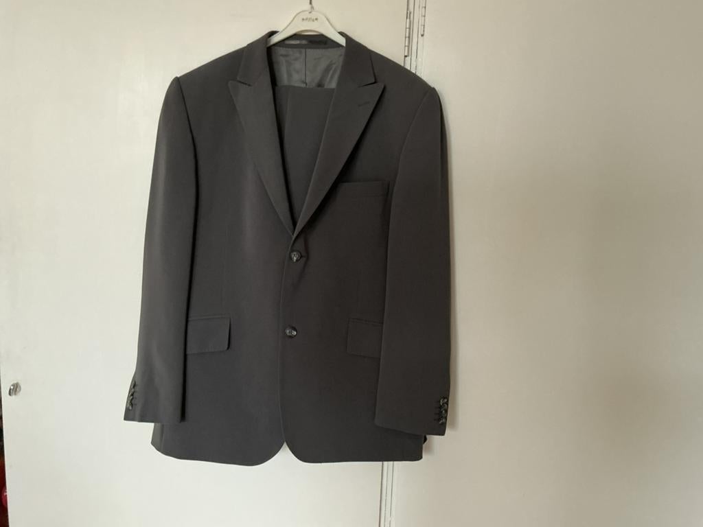 Te koop een heren kostum, Ophalen of Verzenden, Zo goed als nieuw, Maat 52/54 (L), Groen