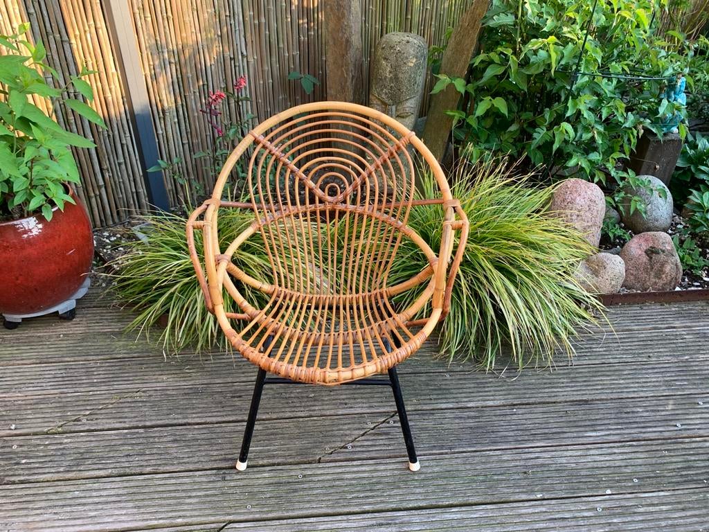 Vintage rotan stoel met armleuningen, in prima staat, Antiek en Kunst, Ophalen