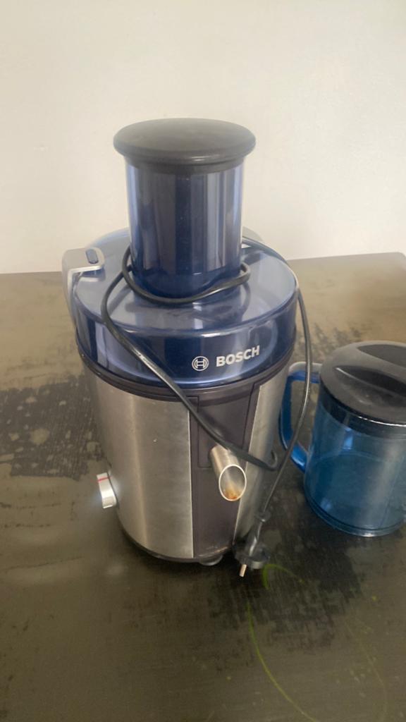 Bosch sap centrıfuge, Ophalen of Verzenden, Zo goed als nieuw, Elektrisch, Sapcentrifuge