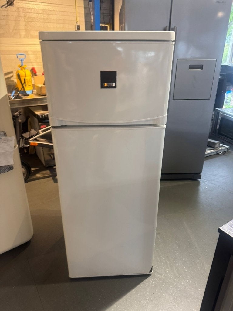 Zanussi koelkast bier koelkast schoon garantie, Gebruikt, 100 tot 150 liter, Ophalen of Verzenden, 140 tot 160 cm
