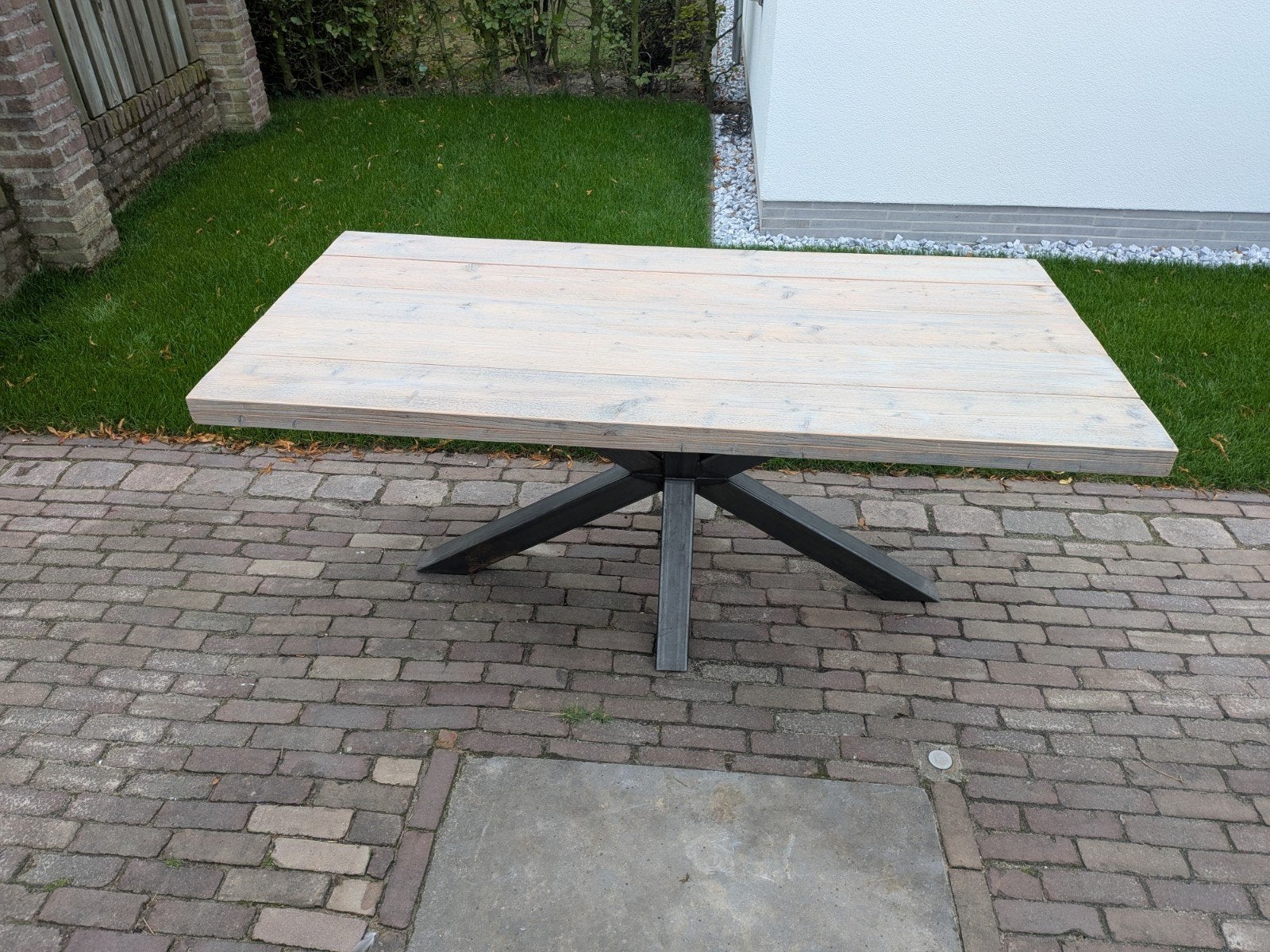 Robuuste eettafel met metalen spinpoot - 180x90cm, Modern, Industrieel, 50 tot 100 cm, Zo goed als nieuw, 150 tot 200 cm