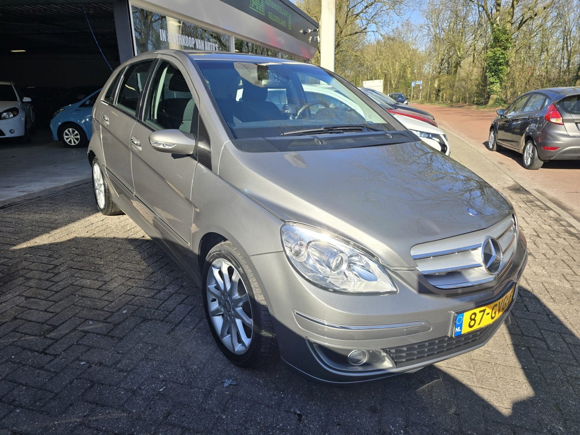 Mercedes-Benz B-klasse 200 CDI | 3E EIGENAAR | 12MND GARANTI, Voorwielaandrijving, Gebruikt, 715 kg, Leder en Stof